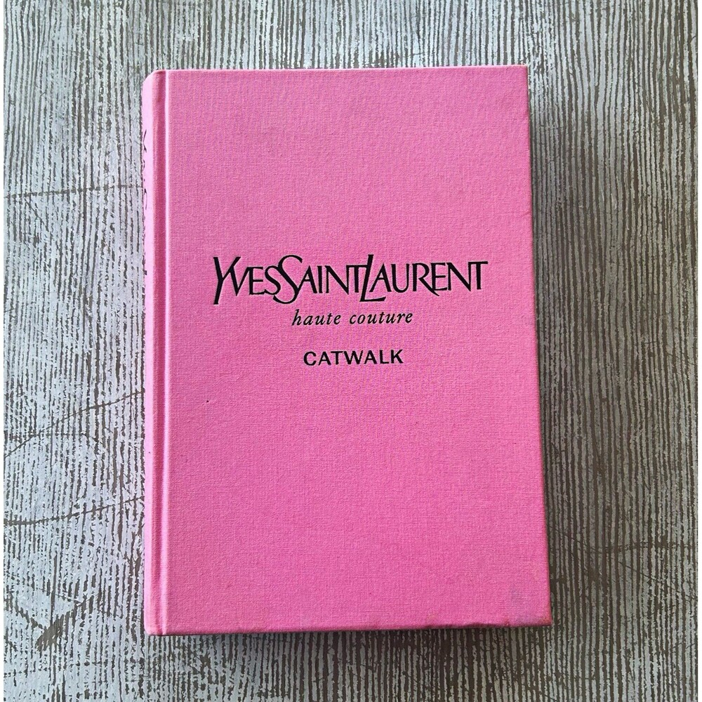 Yves Saint Laurent Haute Couture: Catwalk Suzy Menkes Hardcover Yale 2002 Illus